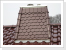 Schornsteinverkleidung mit Biberziegel Schornsteinverkleidung mit Biberziegel